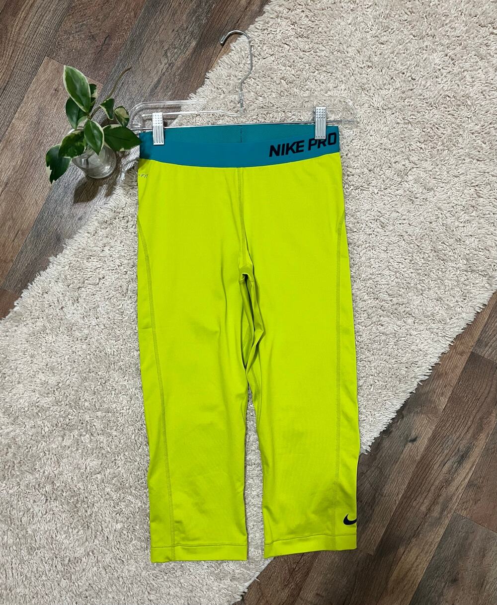 Nike Pro Size Medium Neon Yellow Green Teal Capri High Waisted Pull-On Leggings